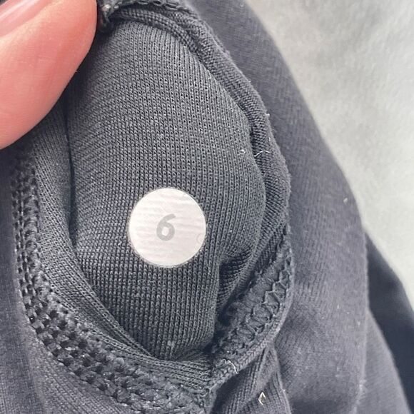 Lululemon Black X Soul Cycle Compression High Waisted Fitted Leggings Size 6 - Picture 5 of 5